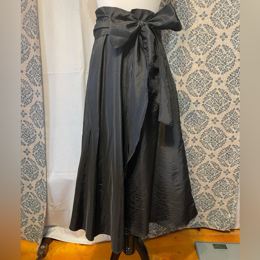 1950s black a-line skirt